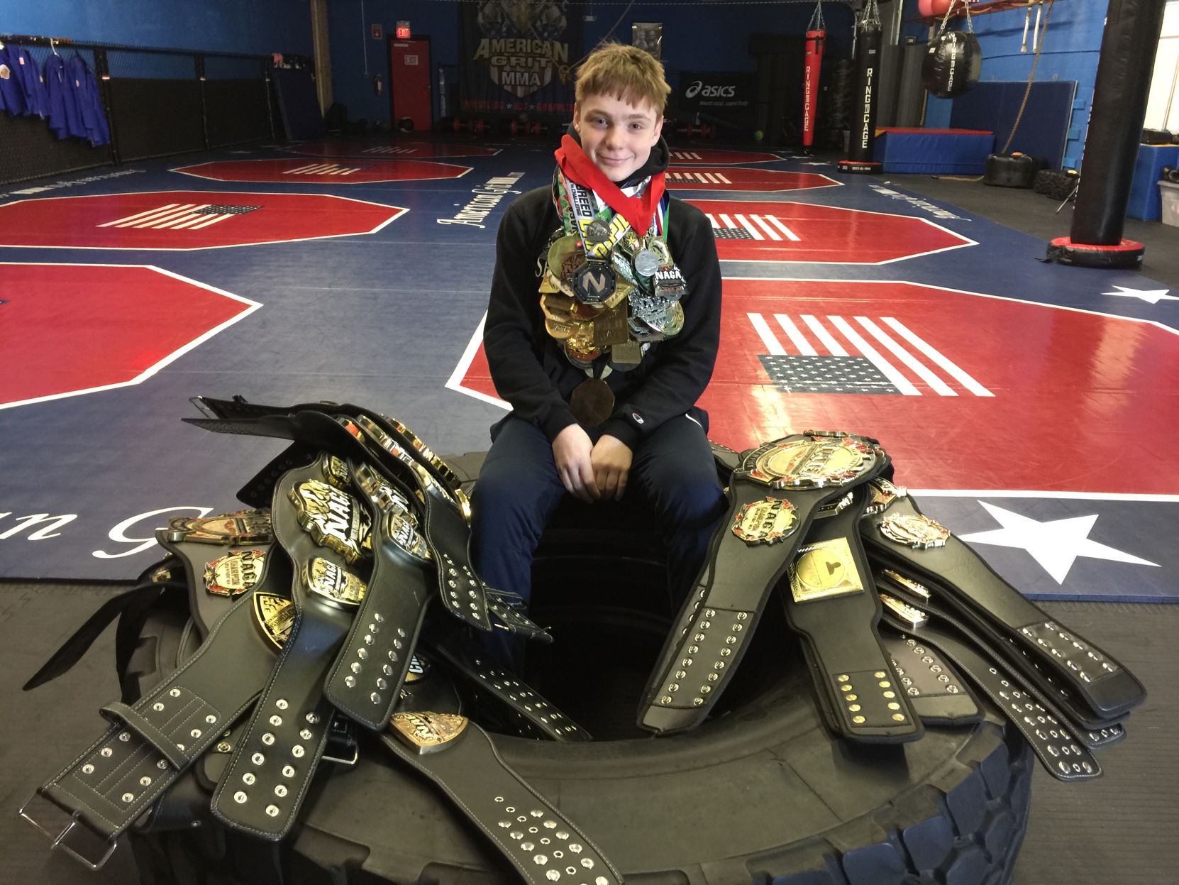 Middle school wrestler wins state title